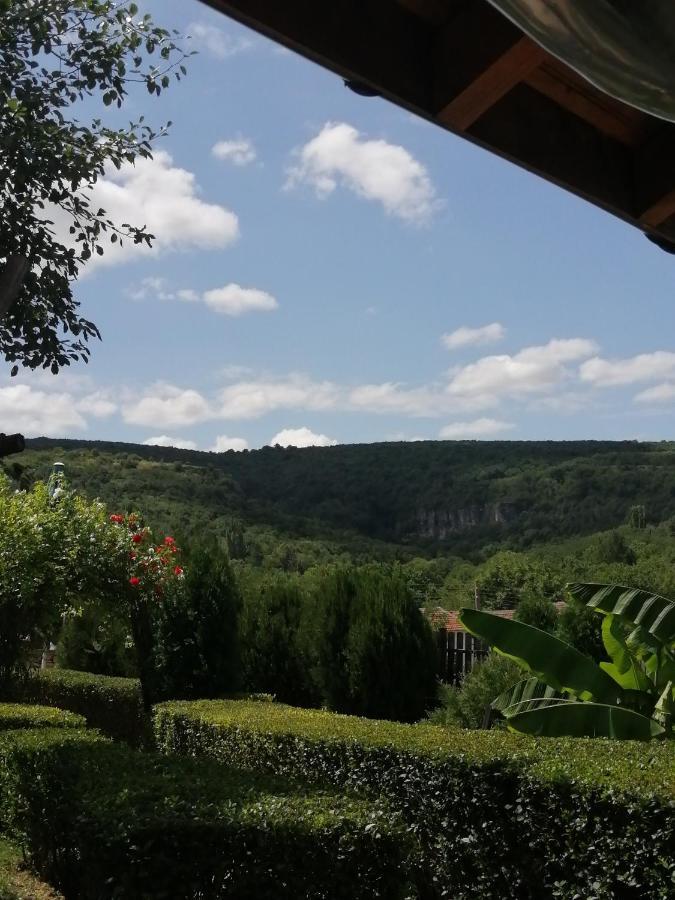 Krushunska Panorama Hotel Krushuna Exterior foto