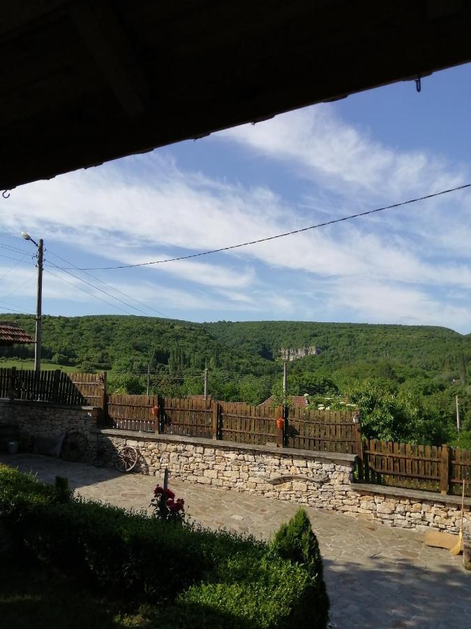 Krushunska Panorama Hotel Krushuna Exterior foto